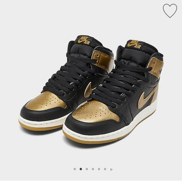 Big Kids' Air Jordan Retro 1 High - Kid's Size 5.5 / Women's Size 7 - Picture 2 of 7